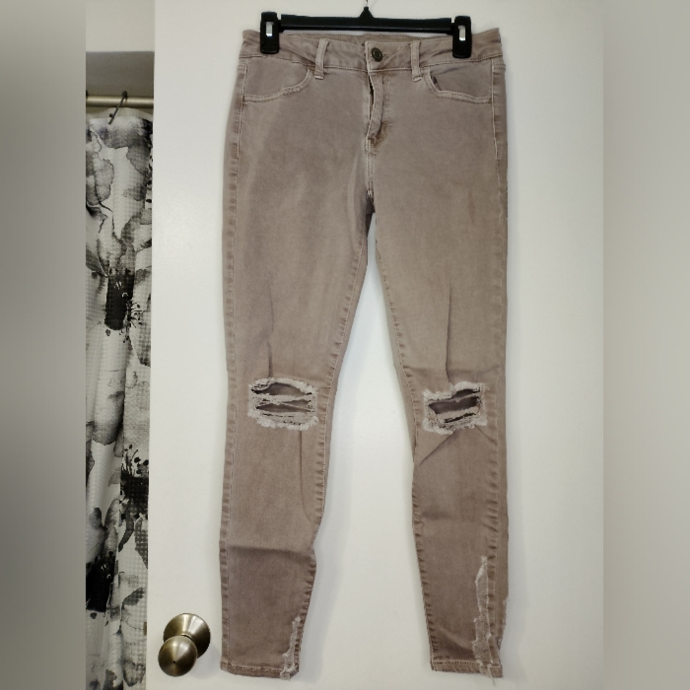 American Eagle distressed gray skinny jeans